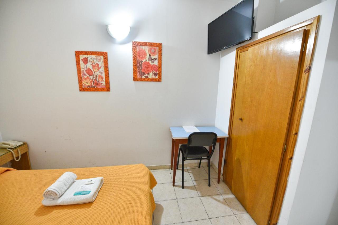 Hotel Simon Trenque Lauquen Dış mekan fotoğraf