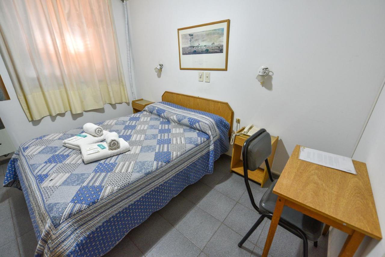 Hotel Simon Trenque Lauquen Dış mekan fotoğraf